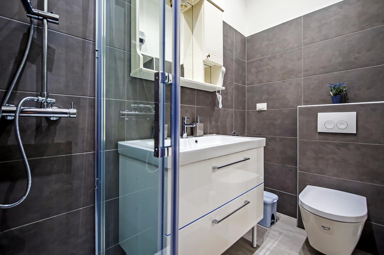 Garzoto Rooms And Studios Rovinj Bagian luar foto