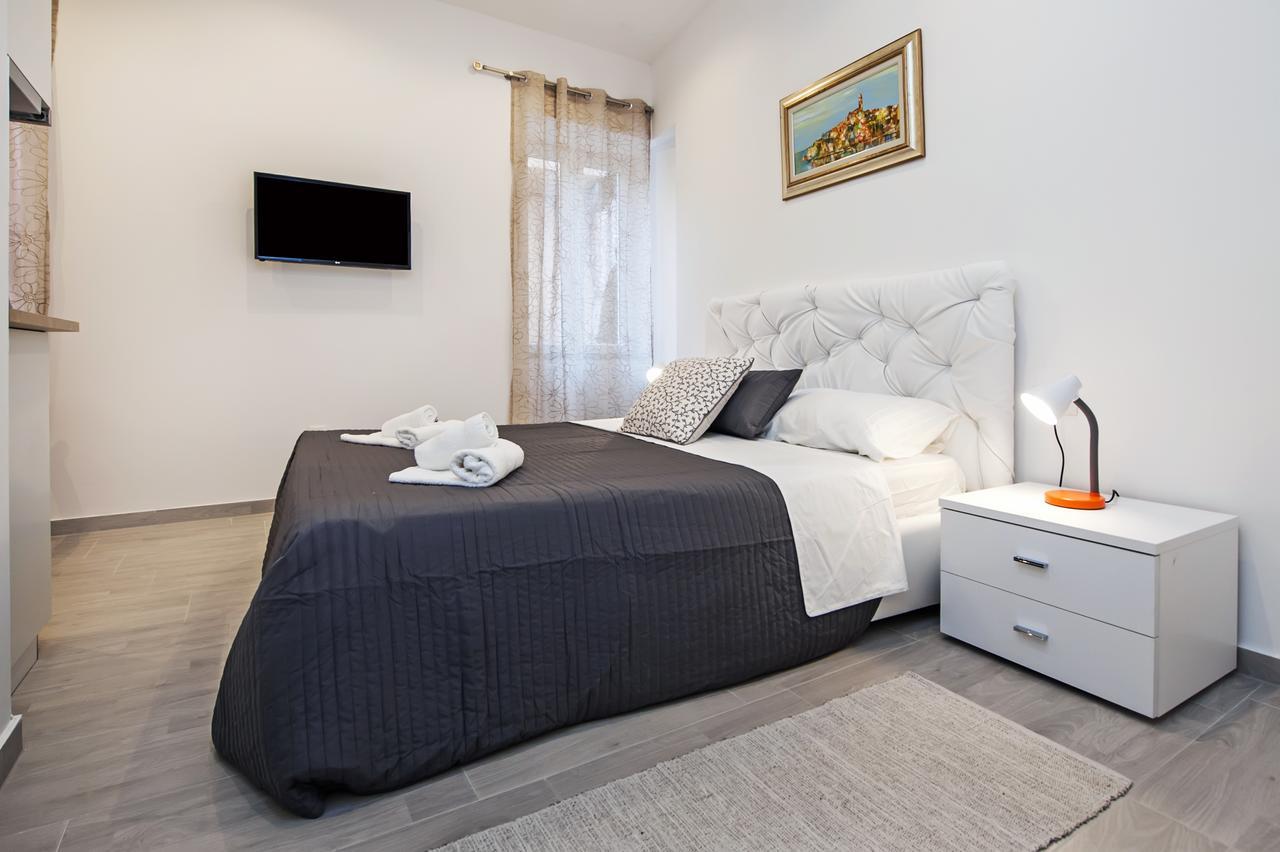 Garzoto Rooms And Studios Rovinj Bagian luar foto