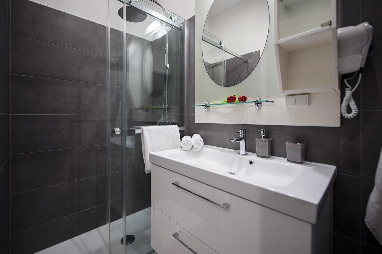 Garzoto Rooms And Studios Rovinj Bagian luar foto