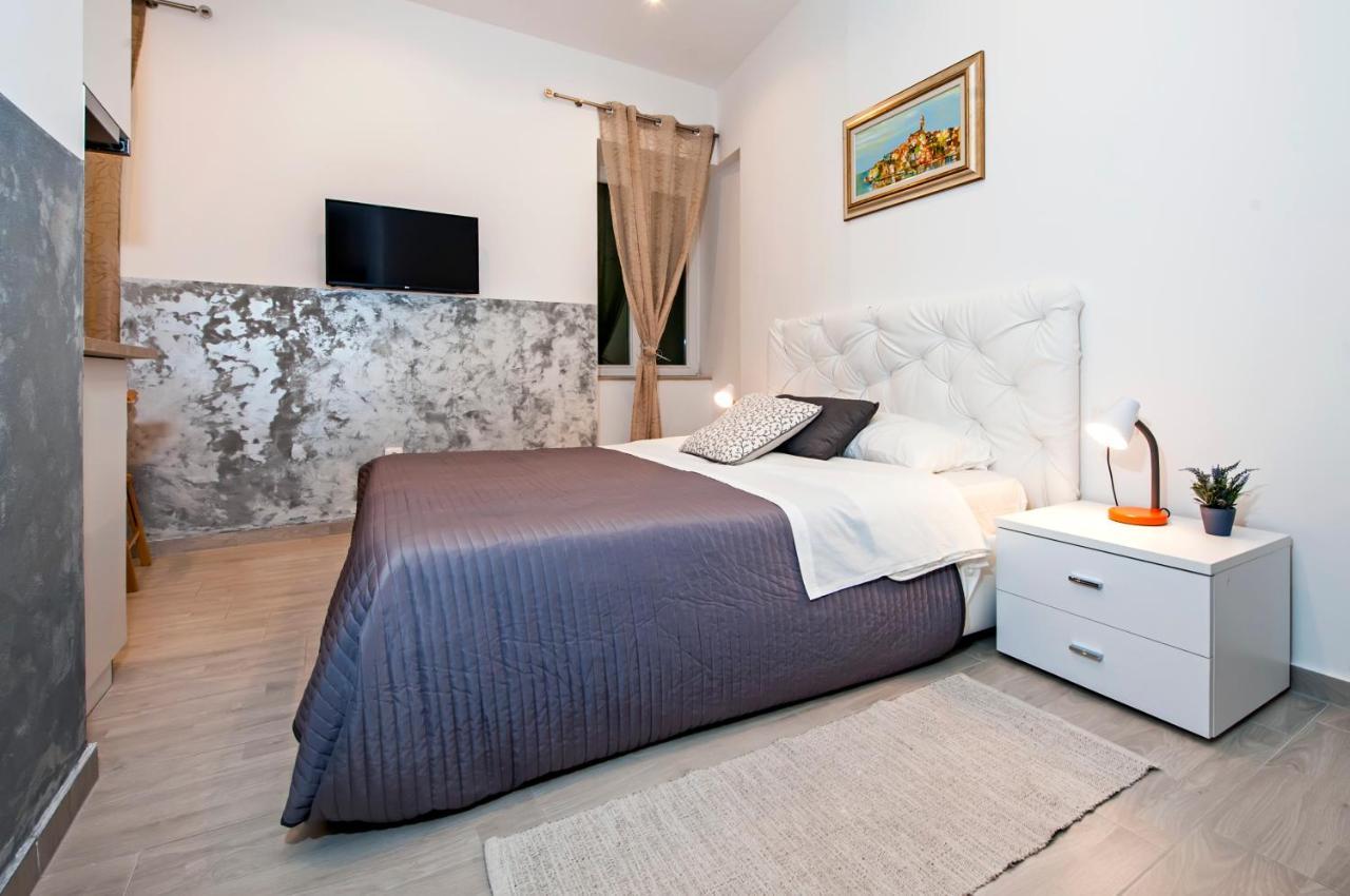 Garzoto Rooms And Studios Rovinj Bagian luar foto
